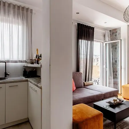 Acropolis Horizon Penthouse * Athens